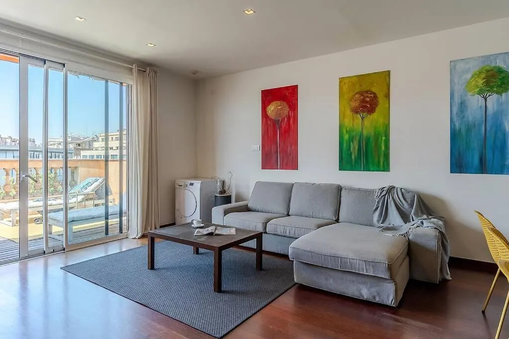 Canela Homes Barcelona Atic 公寓