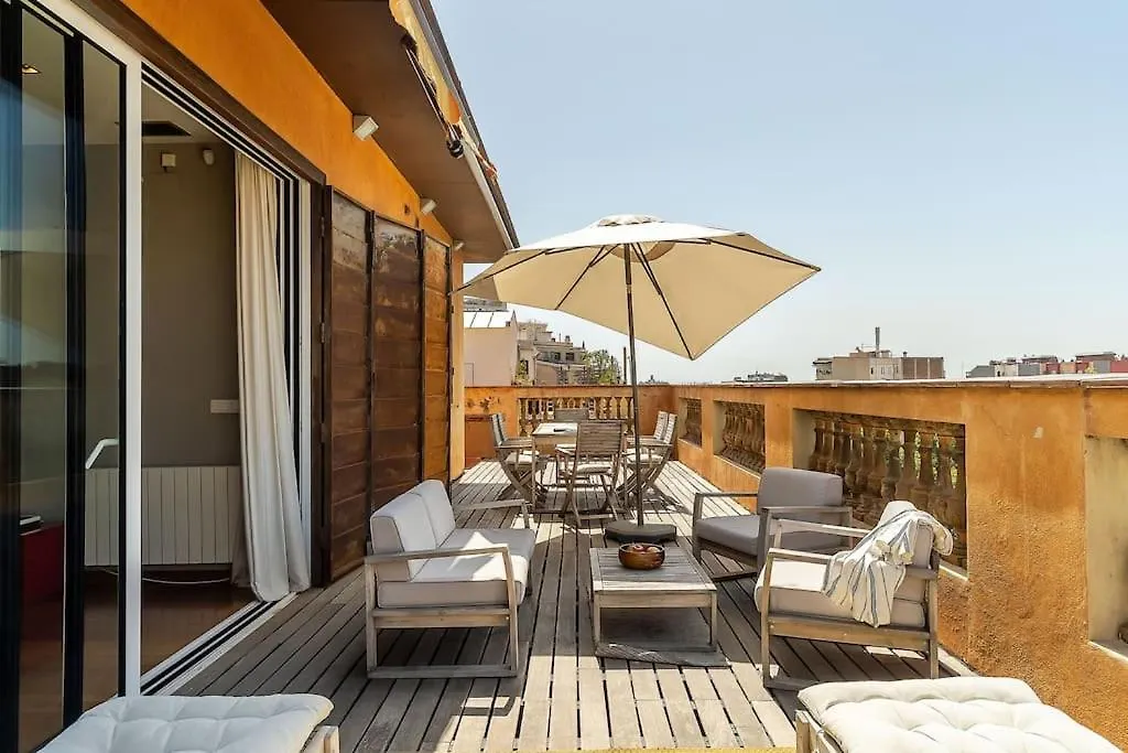 Canela Homes Barcelona Atic 公寓