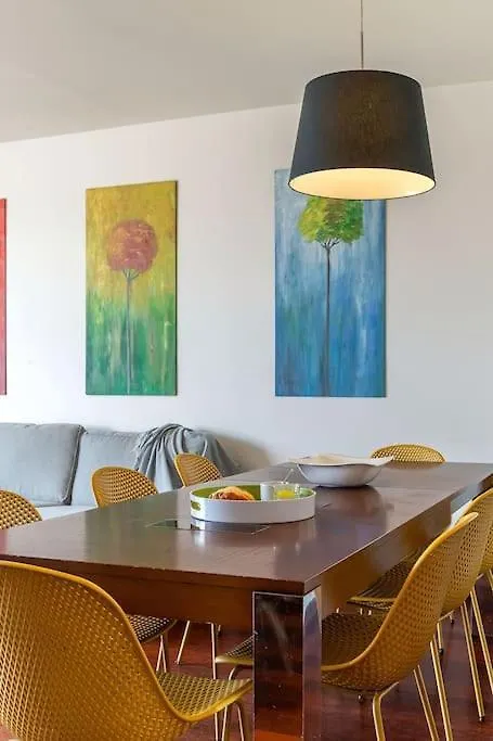 Canela Homes Barcelona Atic 公寓